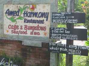 ภายนอกอาคาร 4 Amed Harmony Cafe and Bungalows