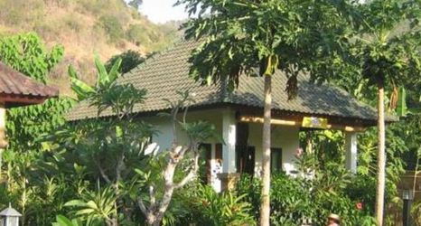 外觀 2 Amed Harmony Cafe and Bungalows