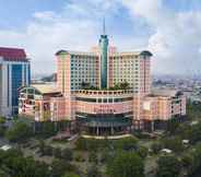 Bangunan 2 Hotel Ciputra Jakarta managed by Swiss-Belhotel International