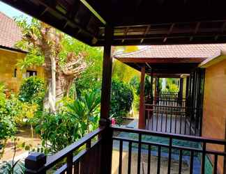 Sảnh chờ 2 Bunut Bali Homestay