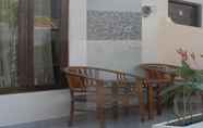 Lobby 2 Gendis Guest House