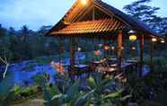 Restaurant 2 Tepi Sungai Guest House and Restaurant