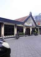 EXTERIOR_BUILDING Istana Batik Ratna Hotel
