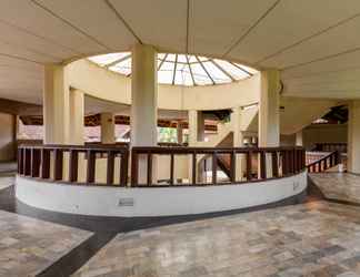 Lobby 2 Pusako Hotel Bukittinggi 