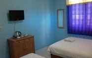 Kamar Tidur 5 The New Orlinds Guesthouse