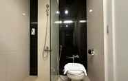 Toilet Kamar 6 Yasmin Karawaci