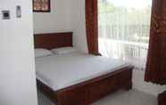 Bedroom 3 Hotel Giri Indah