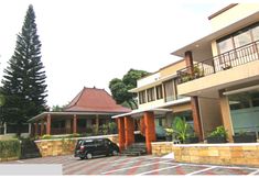 外観 5 Akasa Hotel Kaliurang