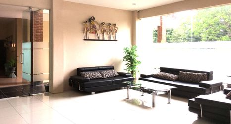 ロビー 2 Akasa Hotel Kaliurang