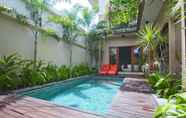 Swimming Pool 6 Private Villa Bougainville