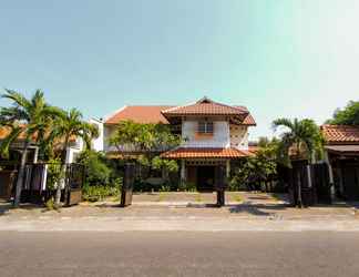 Luar Bangunan 2 Santo Guesthouse