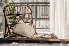 寝室 Brown Feather Batu Belig