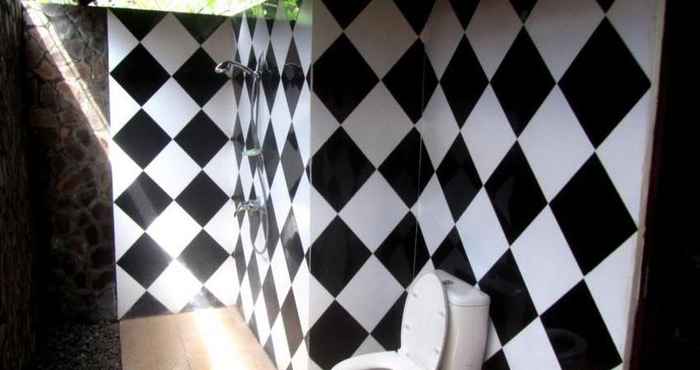 Toilet Kamar Bagus Homestay