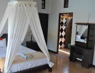 Bedroom 2 Bagus Homestay