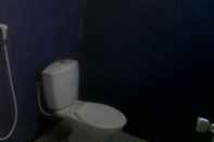 Toilet Kamar Banyuwedang Homestay