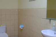 In-room Bathroom Sinar Bali 2 Amed