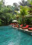 SWIMMING_POOL Desak Putu Putra Cottages