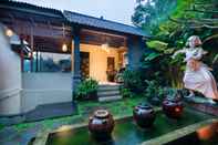 Lobi Desak Putu Putra Cottages