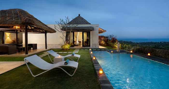 Swimming Pool Hillstone Villas Resort Bali