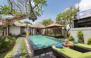 Swimming Pool 2 Villa Litera Seminyak