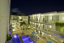 Swimming Pool AQ-VA Hotel & Villas