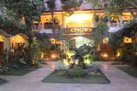 ภายนอกอาคาร Crown Hotel Lombok