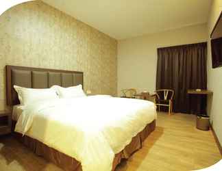 Kamar Tidur 2 Eatern Hotel