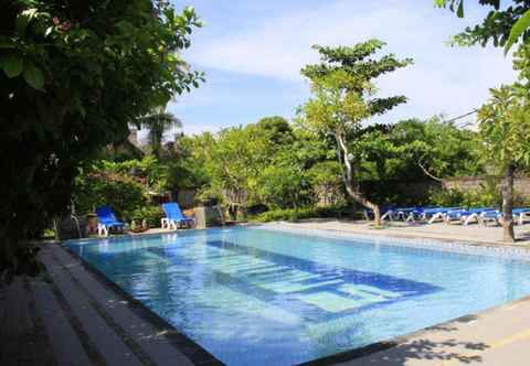 Kolam Renang Vico Hotel