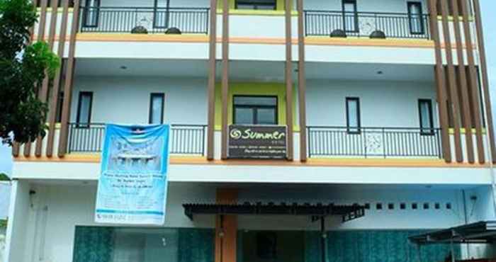 Bangunan Summer Hotel Bitung