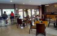 Restoran 3 Metro Hotel Jababeka