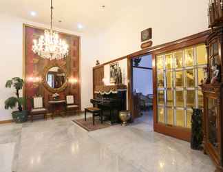 Lobby 2 Lombok Ethnic Guest House Bandung