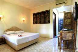 Hotel Besar Bulan Baru, ₱ 929.68