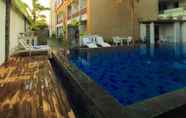 Swimming Pool 7 Transera Kamini Legian Hotel