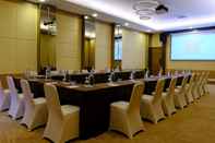 Sảnh chức năng Hemangini Hotel Bandung