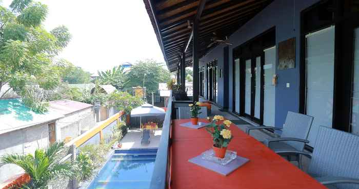 Swimming Pool Tropica Gili Total Body Fit