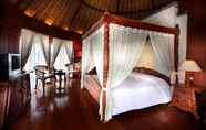 Kamar Tidur 3 Dewani Villa Resort