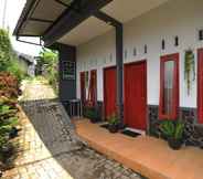 Exterior 4 Comfort Room at Midi Homestay