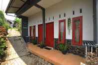 Exterior Comfort Room at Midi Homestay