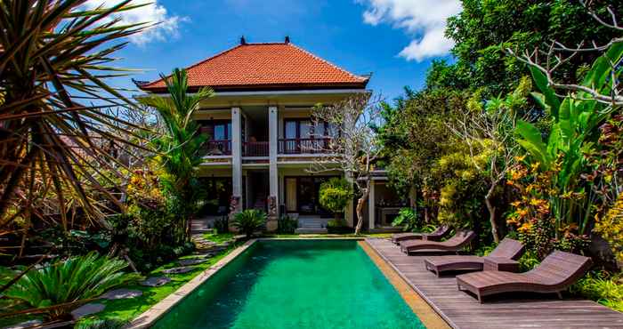 Swimming Pool Lili Cottage Ubud