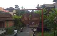 Luar Bangunan 5 Adi House Homestay 