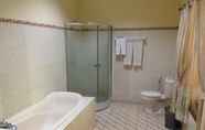 In-room Bathroom 6 Adi Jaya Cottages Jungle Suites by EPS