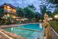 สระว่ายน้ำ Adi Jaya Cottages Jungle Suites by EPS