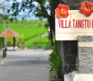 ภายนอกอาคาร 4 Villa Tangtu Beach Inn