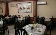 Restaurant 2 Paradise Hotel Tanjung Pinang