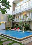 SWIMMING_POOL Choice Stay Hotel Denpasar