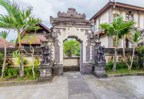 Exterior Pande Permai Bungalow