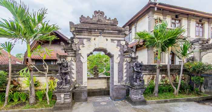 Exterior Pande Permai Bungalow