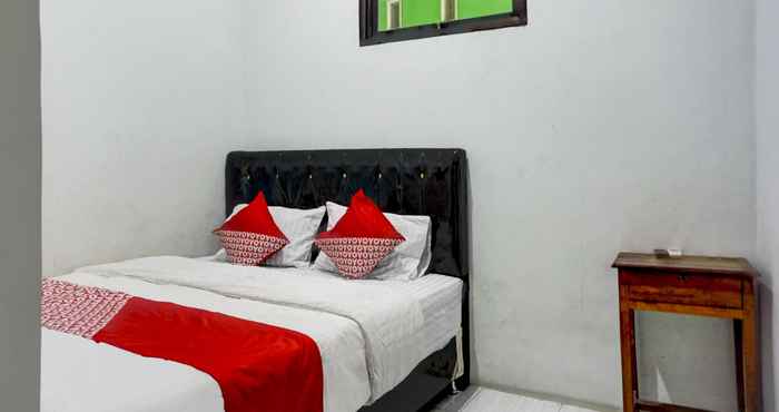 Bedroom OYO 90719 Wisma Esa Syariah