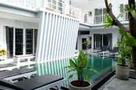 Swimming Pool MH Hotel (The Maha Seminyak)