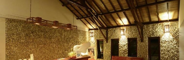 Lobby Cocotinos Sekotong Lombok